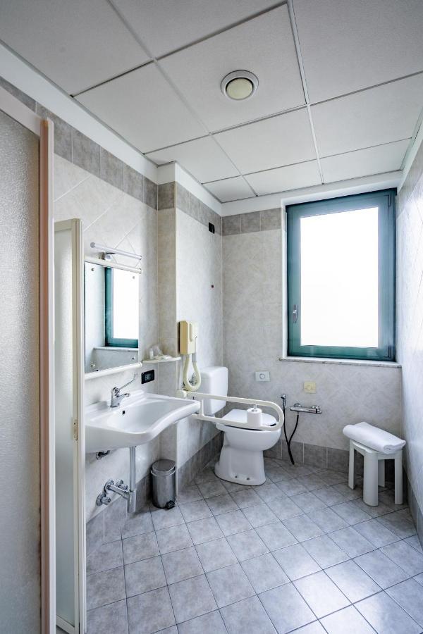 Hotel Parisi Nichelino Zewnętrze zdjęcie